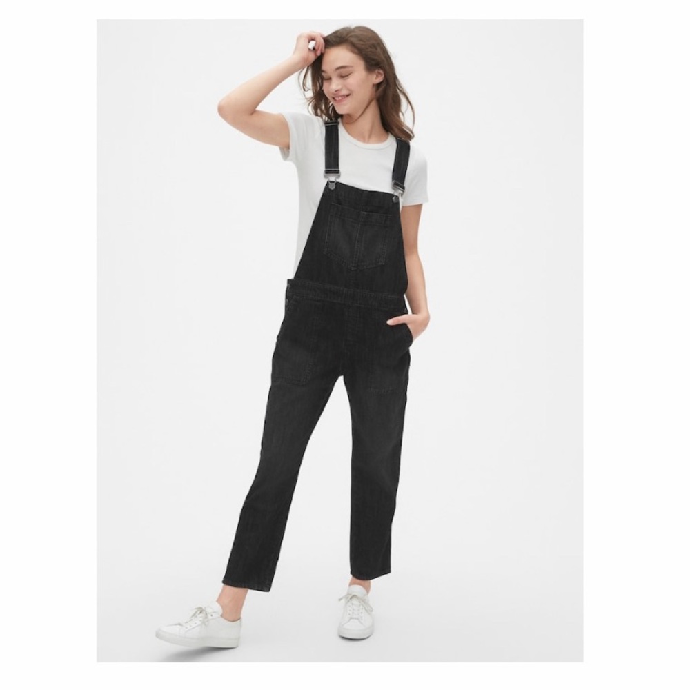 GAP Relaxed Denim Overalls in True Black